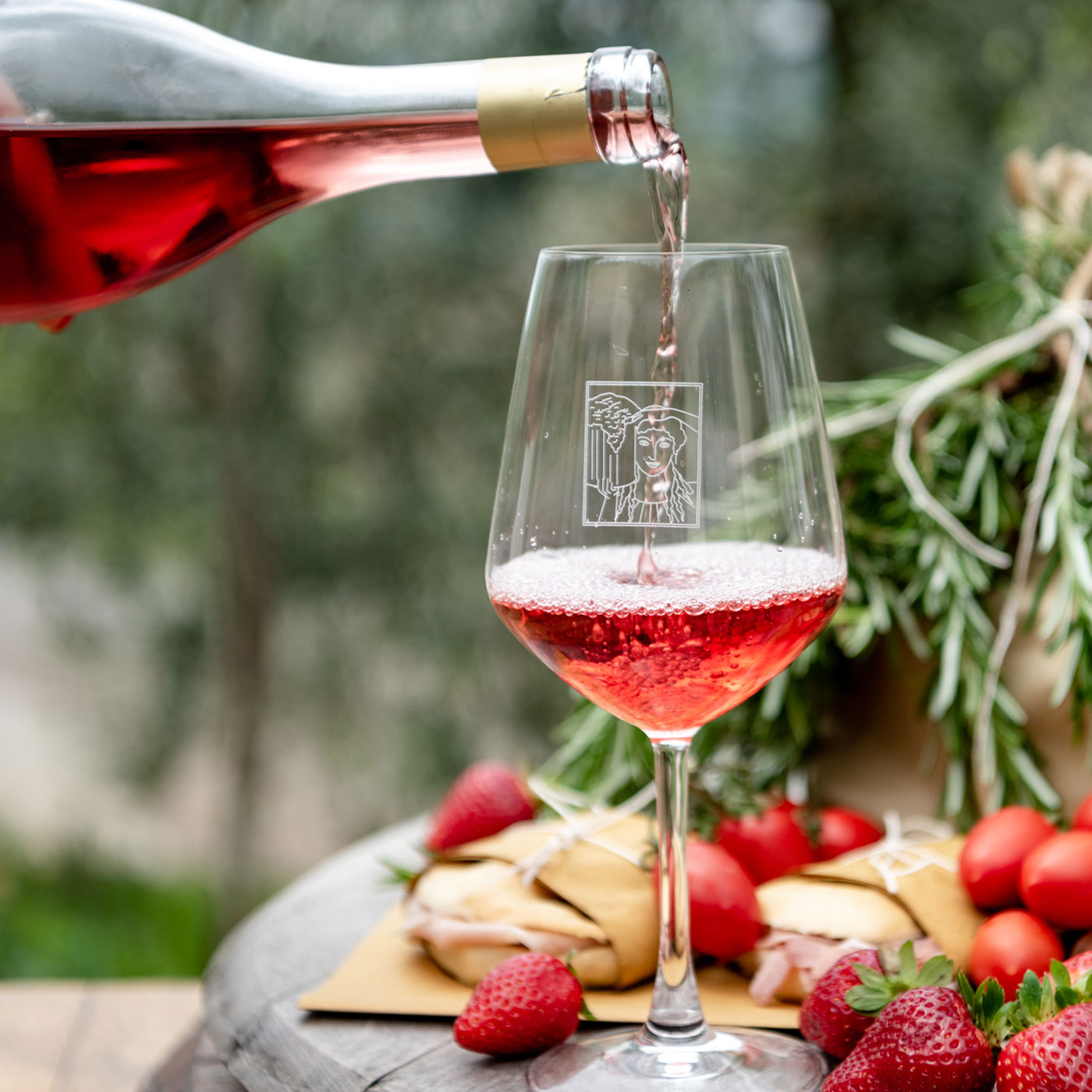 Enjoy Rosé di Montemaggio during the summer with a light lunch