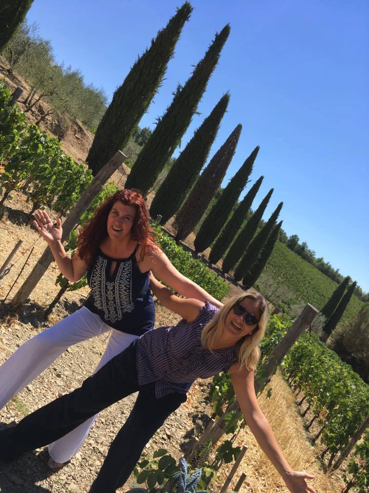 Angela Santarelli is a wine, food and travel blogger