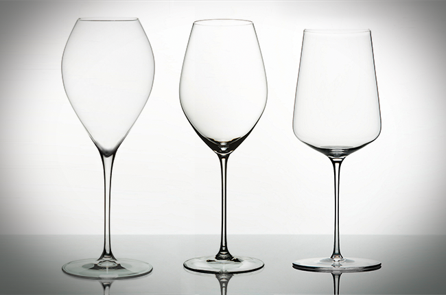 History & Overview of the Champagne Glass